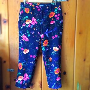 🦋 Amazing floral pants with birds!